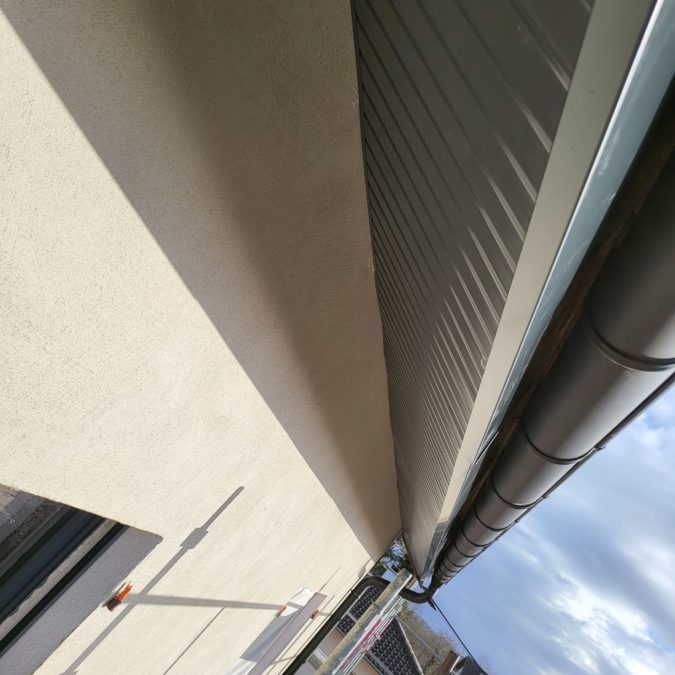 LAMBRIS PVC ANTHRACITE RIXHEIM 675X675 | GM mon toit Sous face Riedisheim 3
